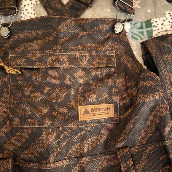 Burton Ski Bibs in Brown and Black Tiger Stripe - Picture 3 of 10